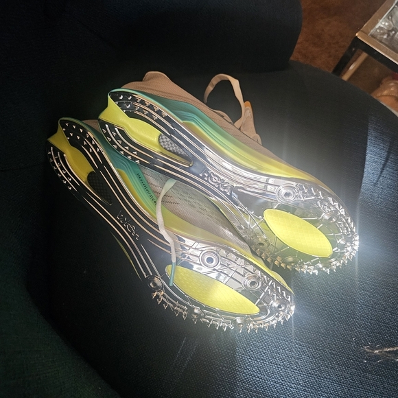 Hoka White and Teal Athletic Shoes - Picture 9 of 12